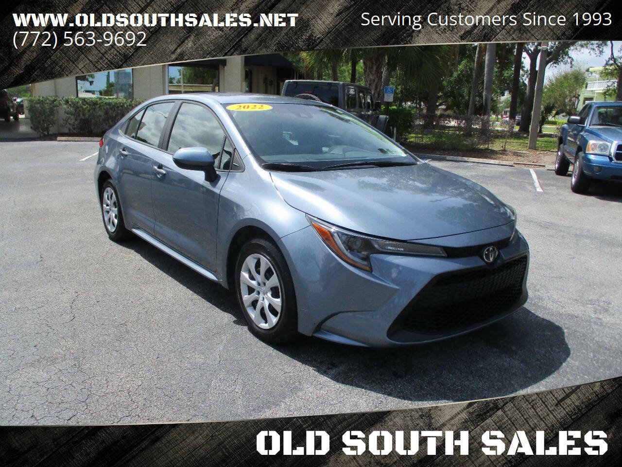 Used 2022 Toyota Corolla LE FWD image 1