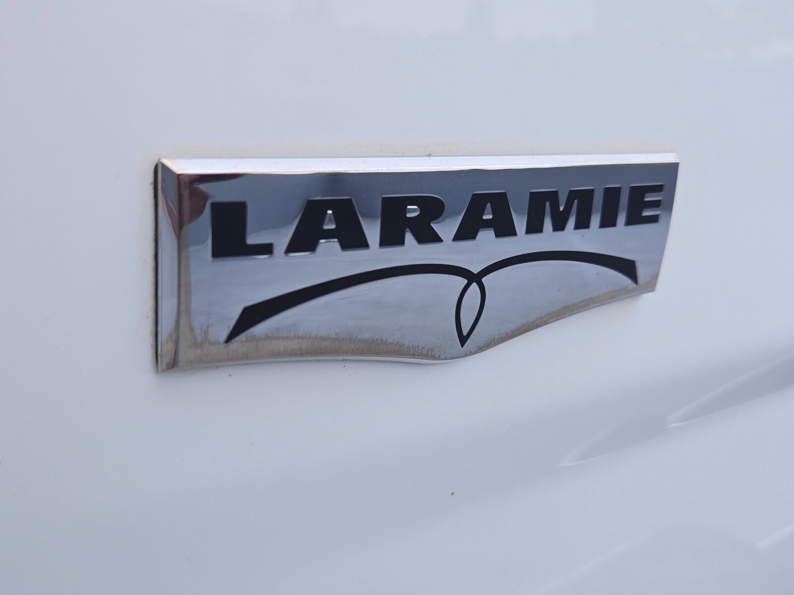 Used 2018 RAM 1500 Laramie w/ Convenience Group image 12