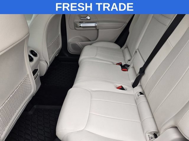 Used 2024 Mercedes-Benz GLB 250 image 31