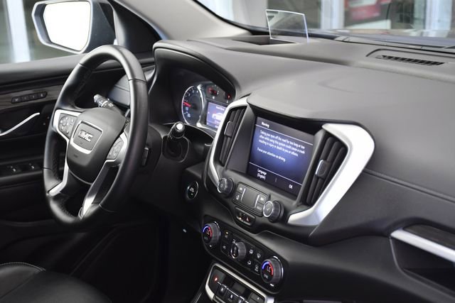 Used 2023 GMC Terrain SLT w/ Tech Package FWD image 27