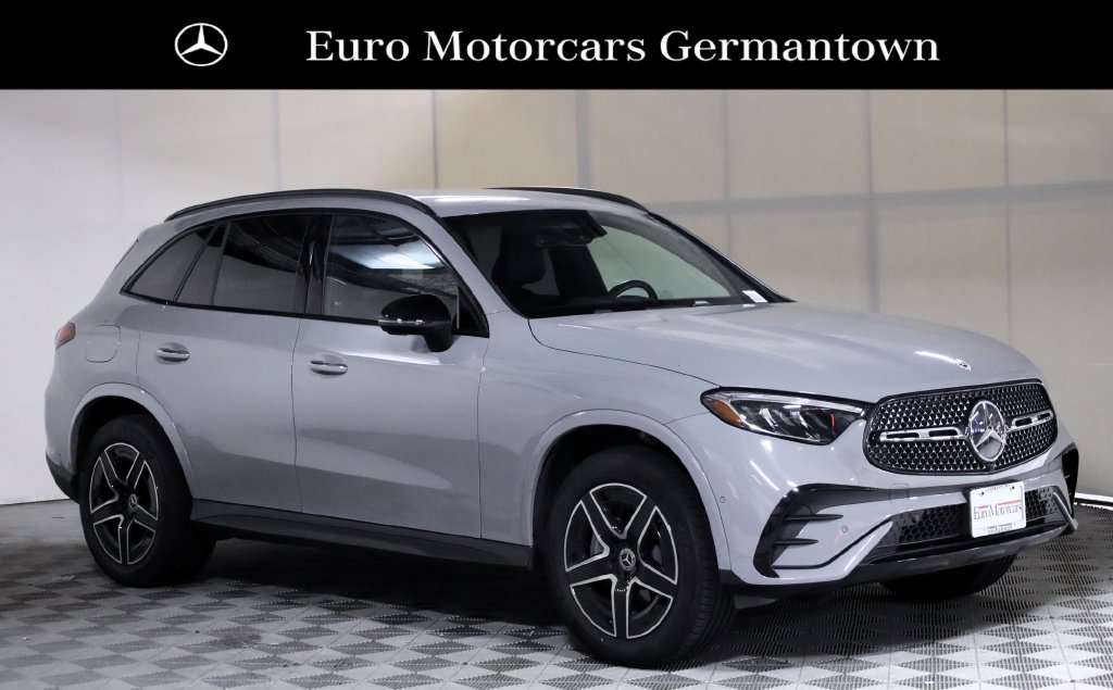 Used 2026 Mercedes-Benz GLC 300 4MATIC image 1