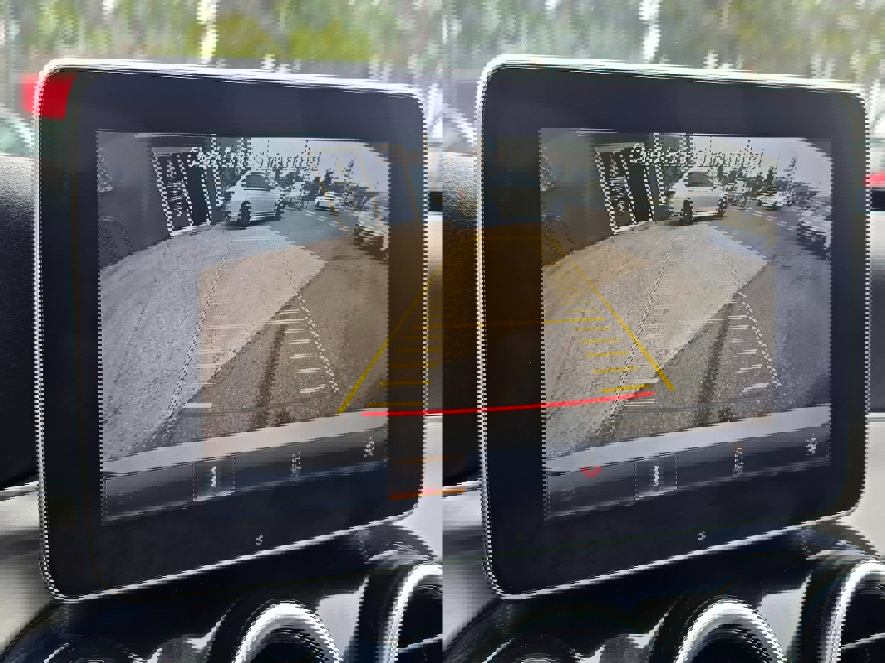 Used 2016 Mercedes-Benz C 350e Sedan w/ Multimedia Package image 34