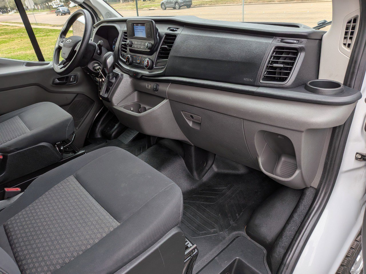 Used 2024 Ford Transit 250 w/ Exterior Upgrade Package image 13