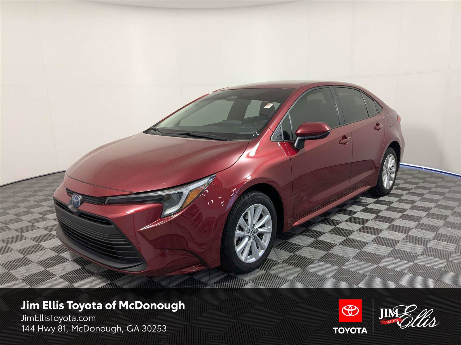 Certified 2024 Toyota Corolla LE w/ LE Convenience Package FWD image 1