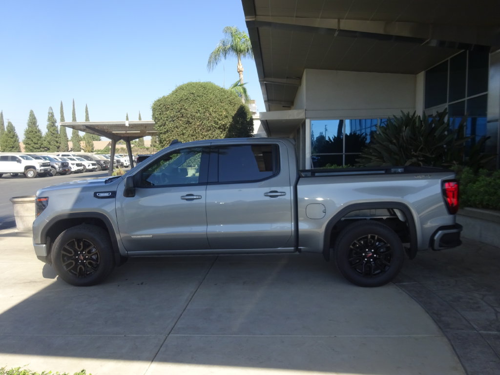 Used 2026 GMC Sierra 1500 Elevation AWD/4WD image 4