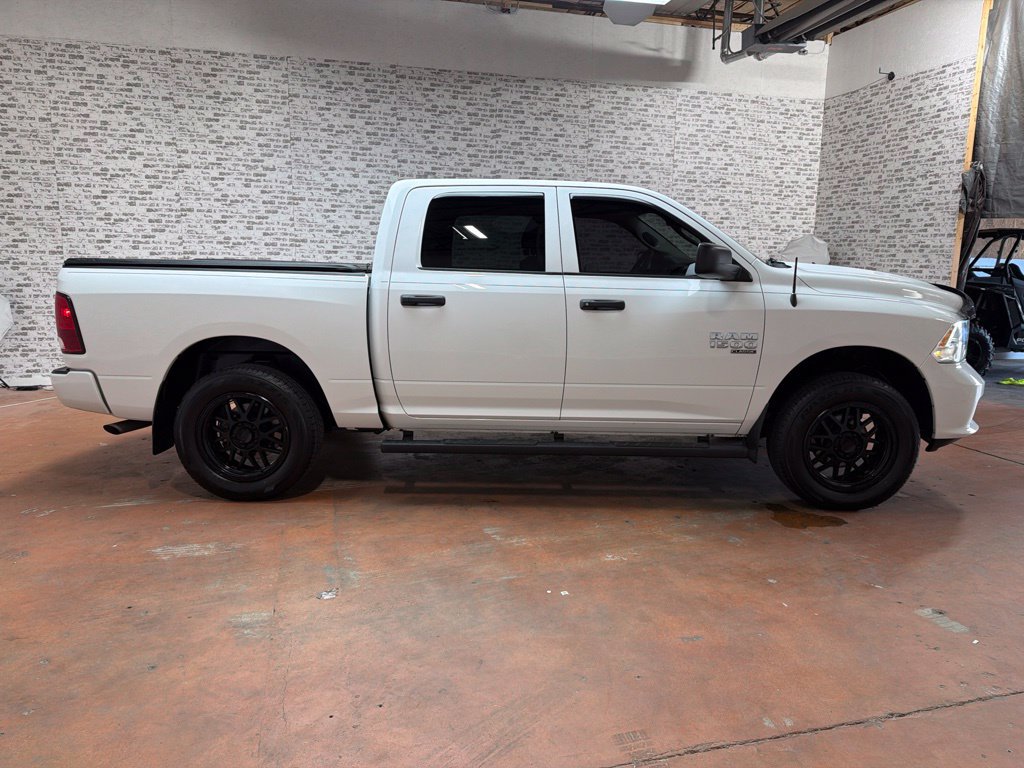 Used 2019 RAM 1500 Express AWD/4WD image 8