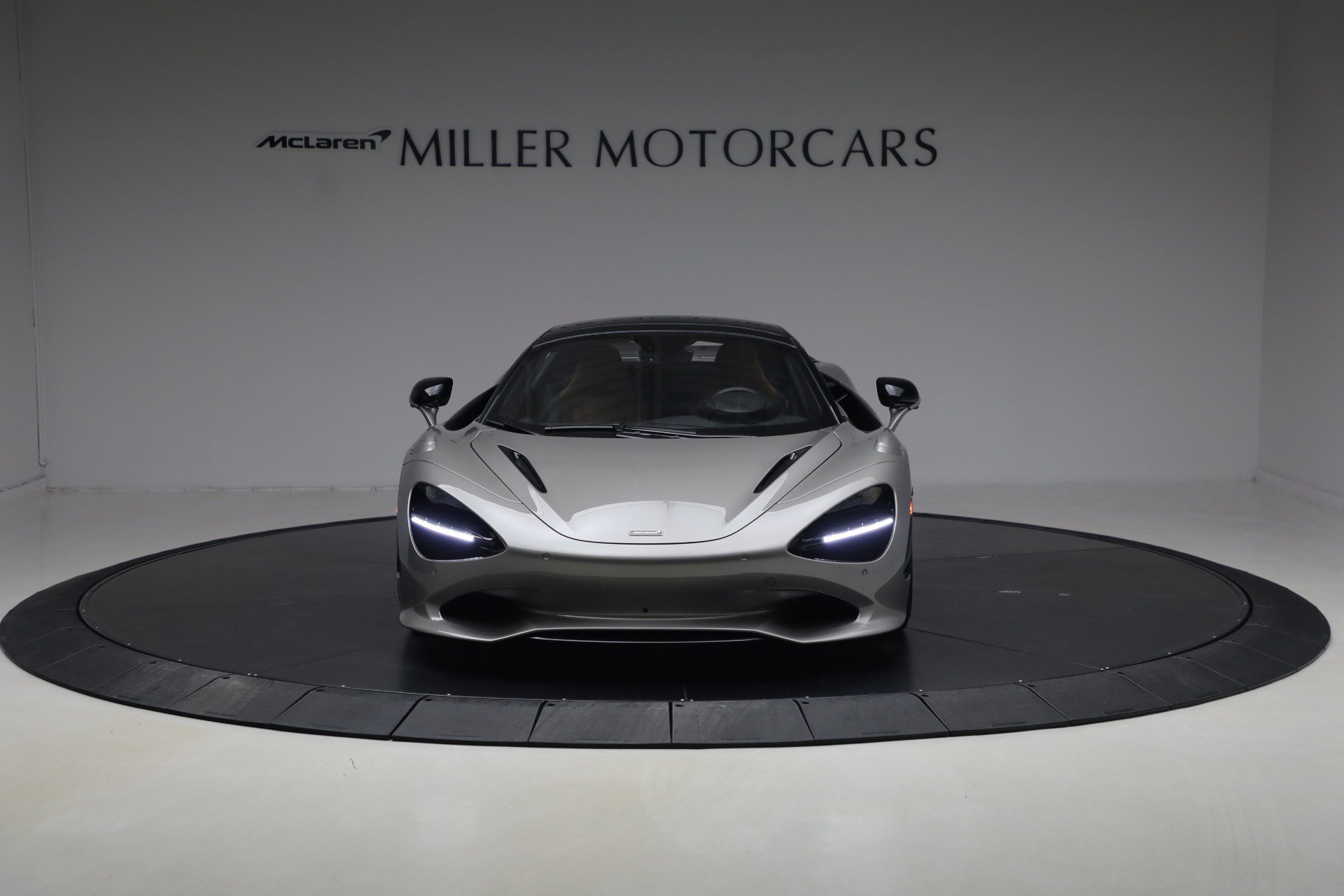 Used 2025 McLaren 750S Spider image 22