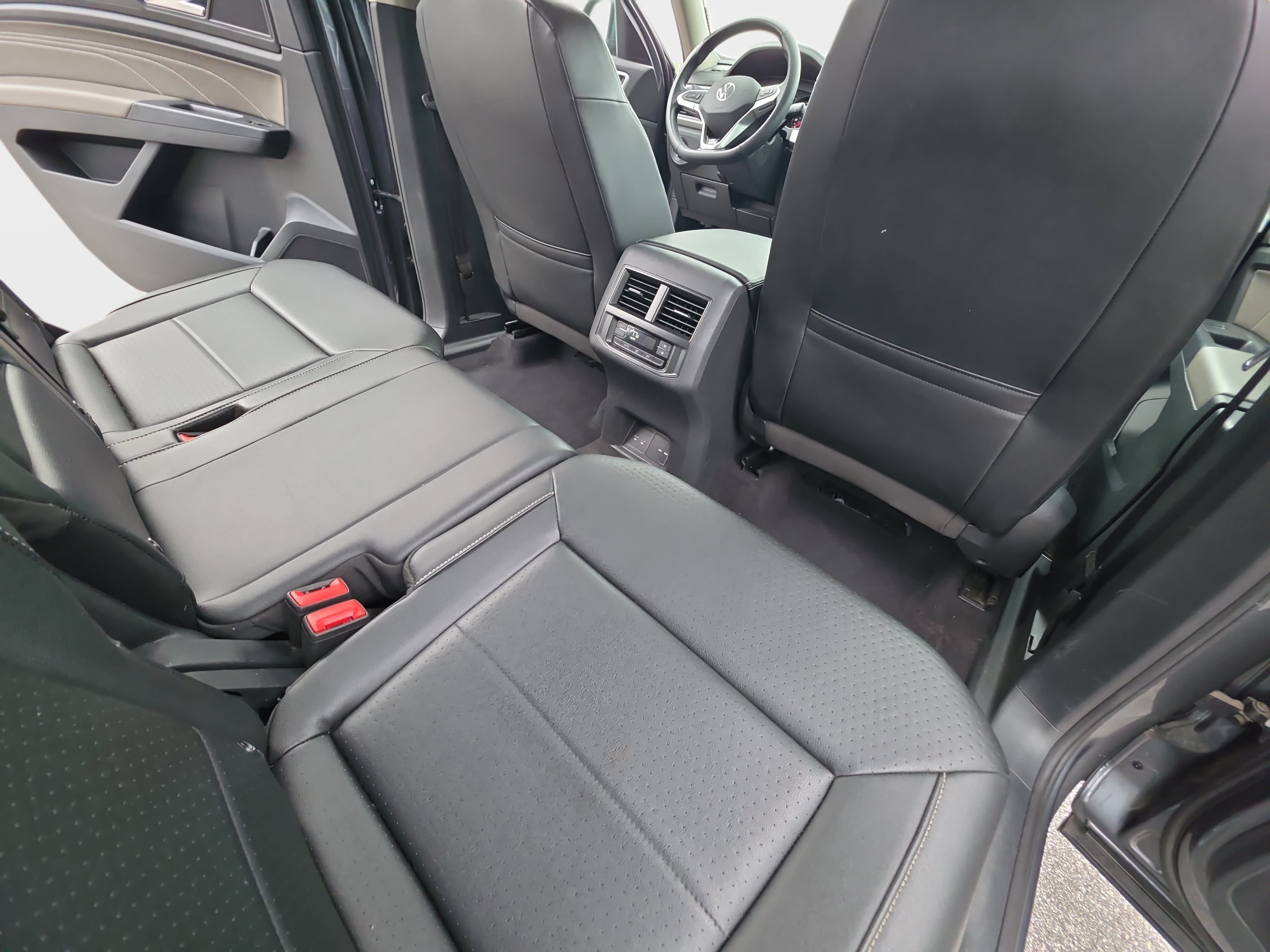 Used 2021 Volkswagen Atlas SE AWD/4WD image 11