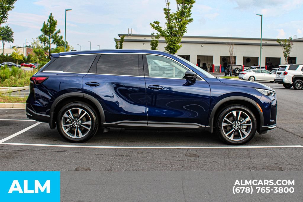 Used 2026 INFINITI QX60 Pure w/ Cargo Package FWD image 8
