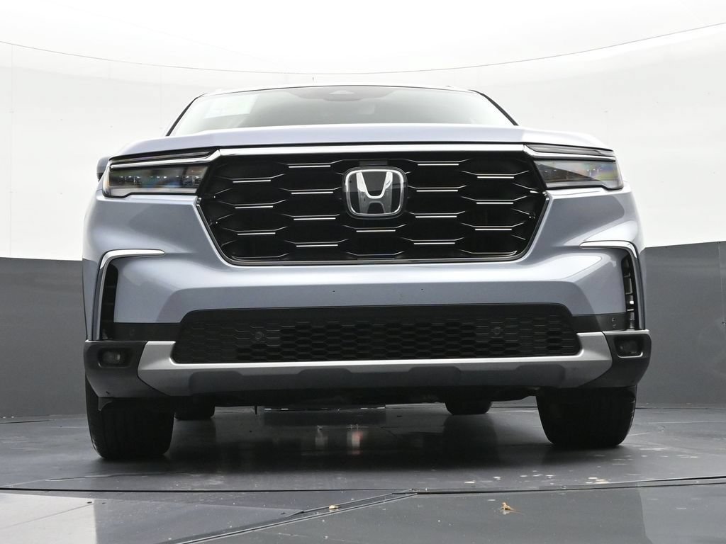 Used 2025 Honda Pilot Touring image 27