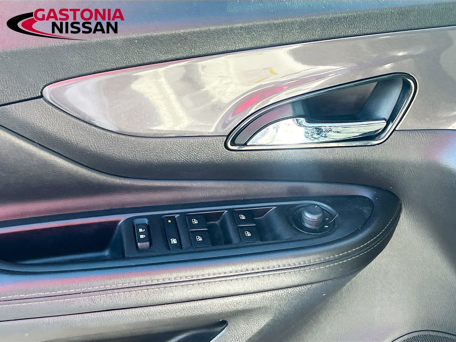 Used 2020 Buick Encore Preferred image 22