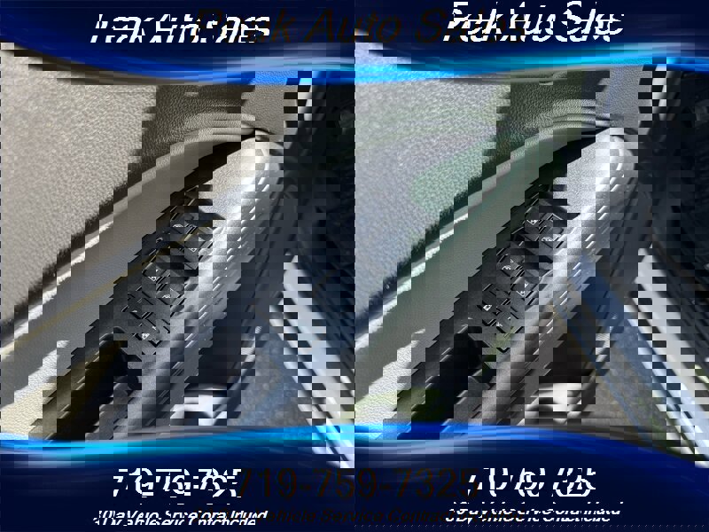 Used 2021 Chevrolet Colorado W/T w/ WT Convenience Package image 15