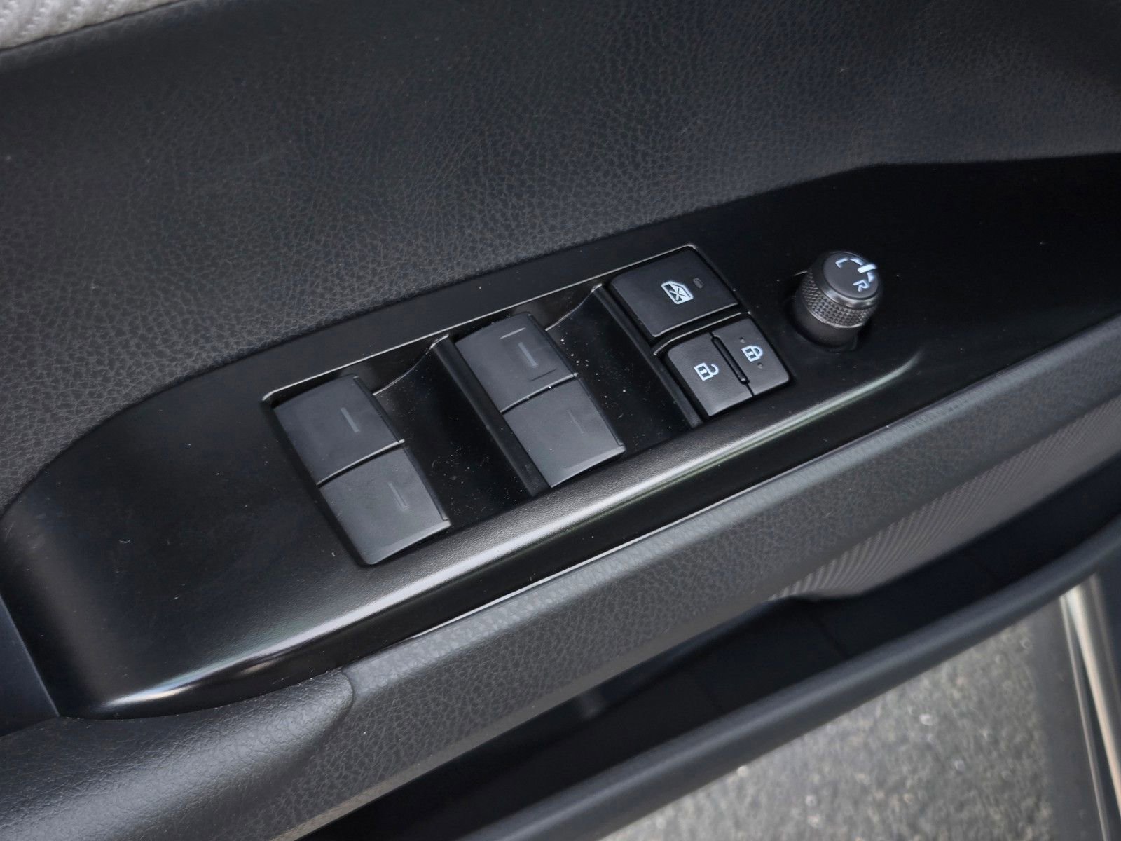 Certified 2026 Toyota Camry SE image 10