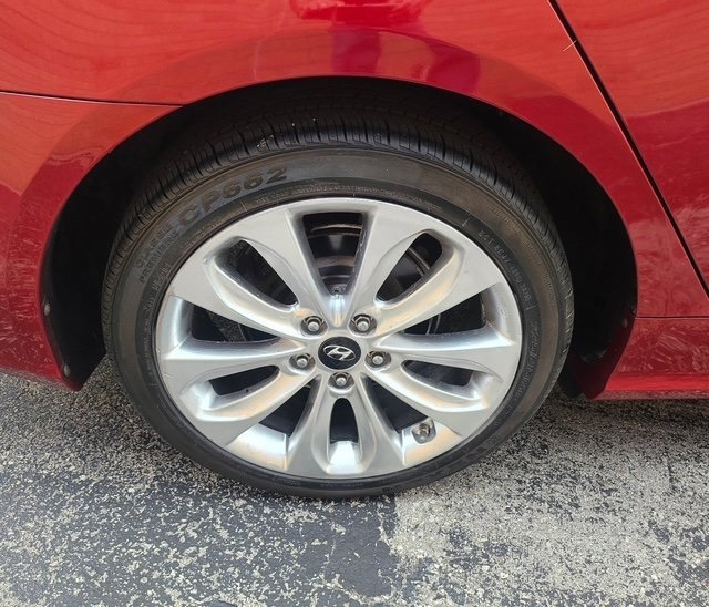 Used 2011 Hyundai Sonata SE image 9