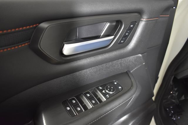 New 2026 Nissan Armada PRO-4X w/ Captain's Chari Seat Package AWD/4WD image 8