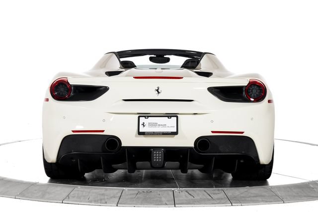 Certified 2018 Ferrari 488 Spider RWD image 8