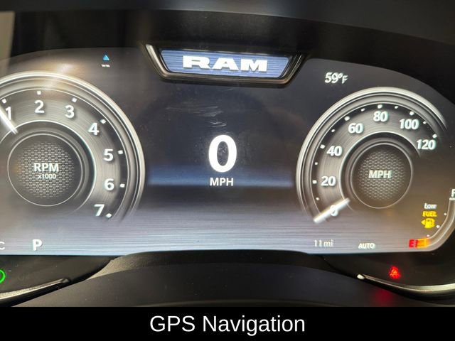 New 2026 RAM 1500 4x4 Crew Cab image 2
