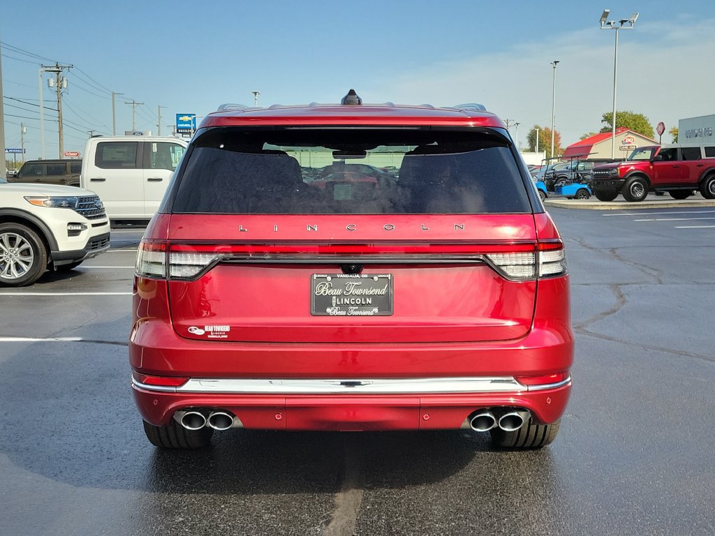 New 2027 Lincoln Aviator Black Label w/ Dynamic Handling Package AWD/4WD image 5