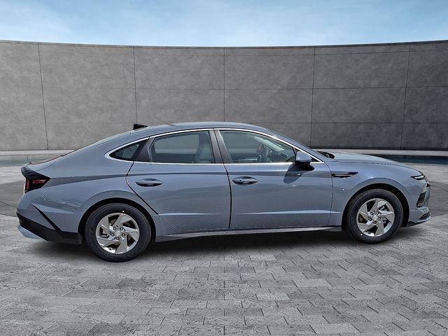 New 2026 Hyundai Sonata SE FWD image 8