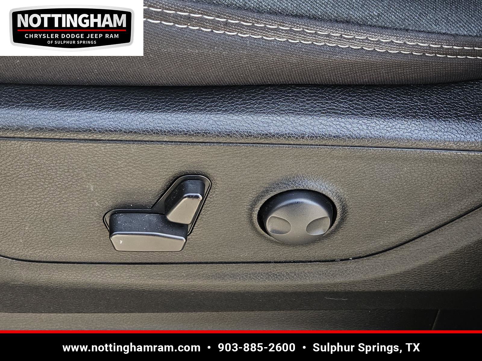 Used 2025 RAM 1500 Lone Star image 24