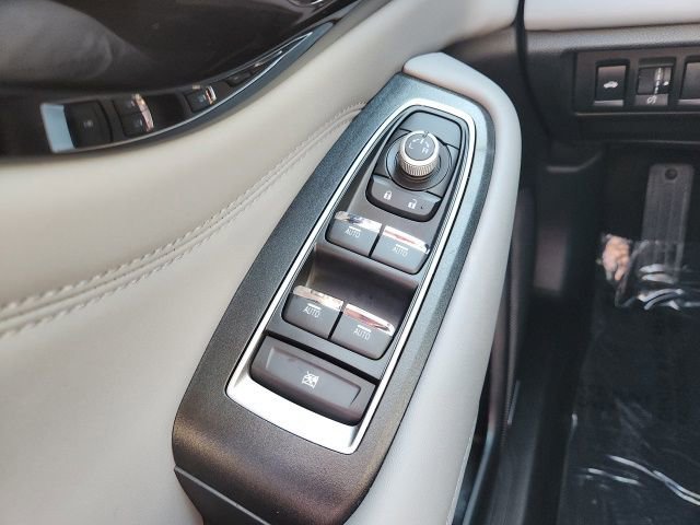 Used 2025 Subaru Legacy Limited image 41