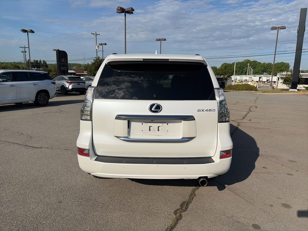 Certified 2023 Lexus GX 460 Luxury w/ Accessory Package image 3