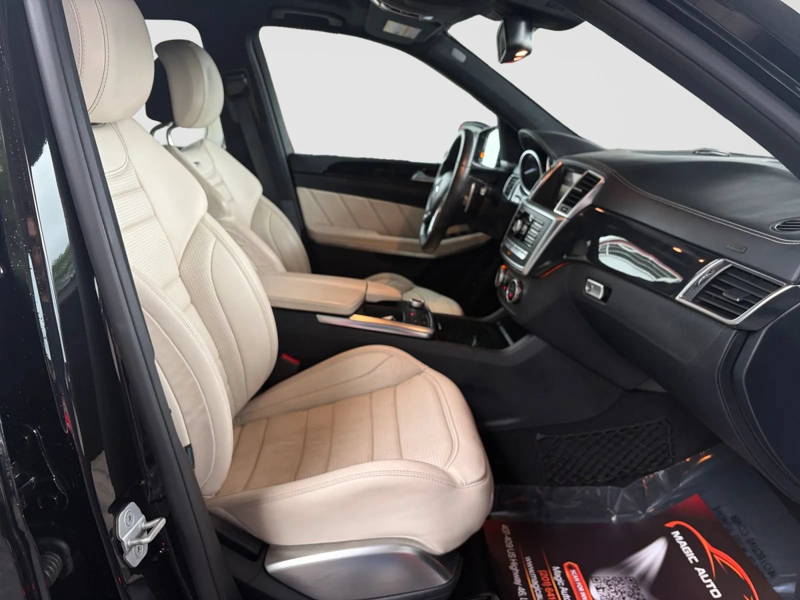 Used 2014 Mercedes-Benz GL 63 AMG 4MATIC image 20