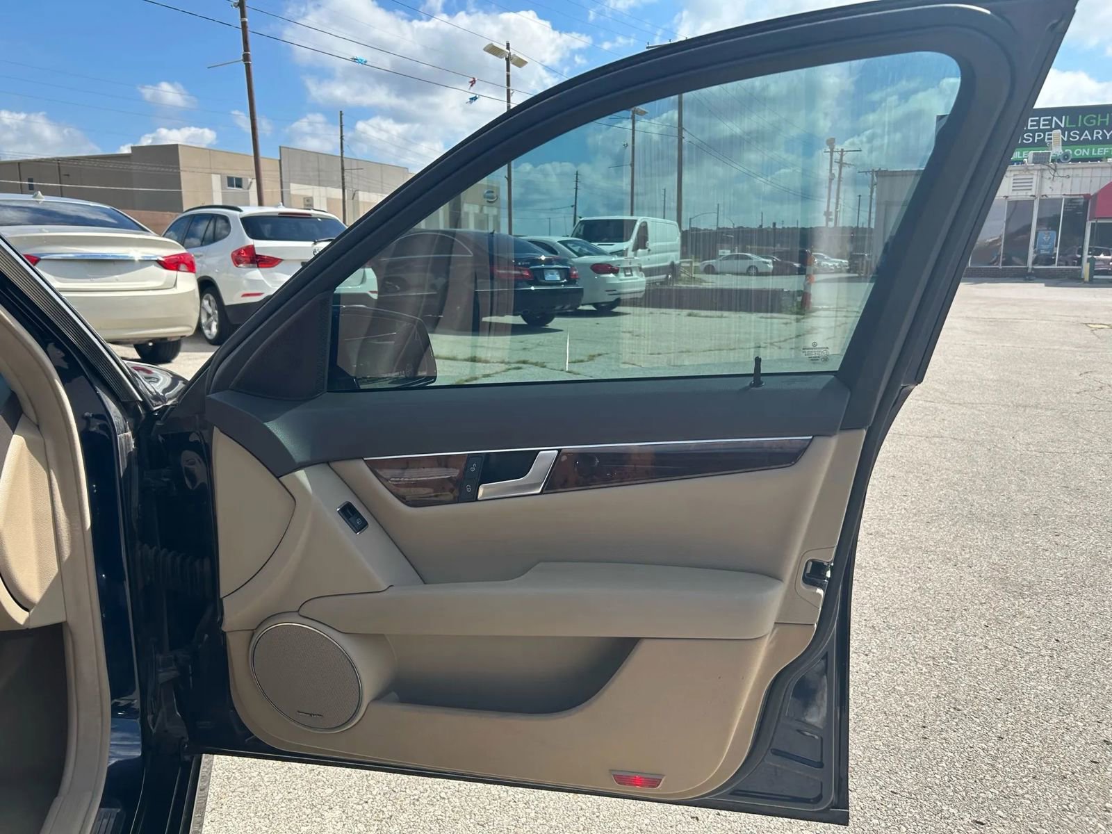 Used 2012 Mercedes-Benz C 300 4MATIC Sedan image 12