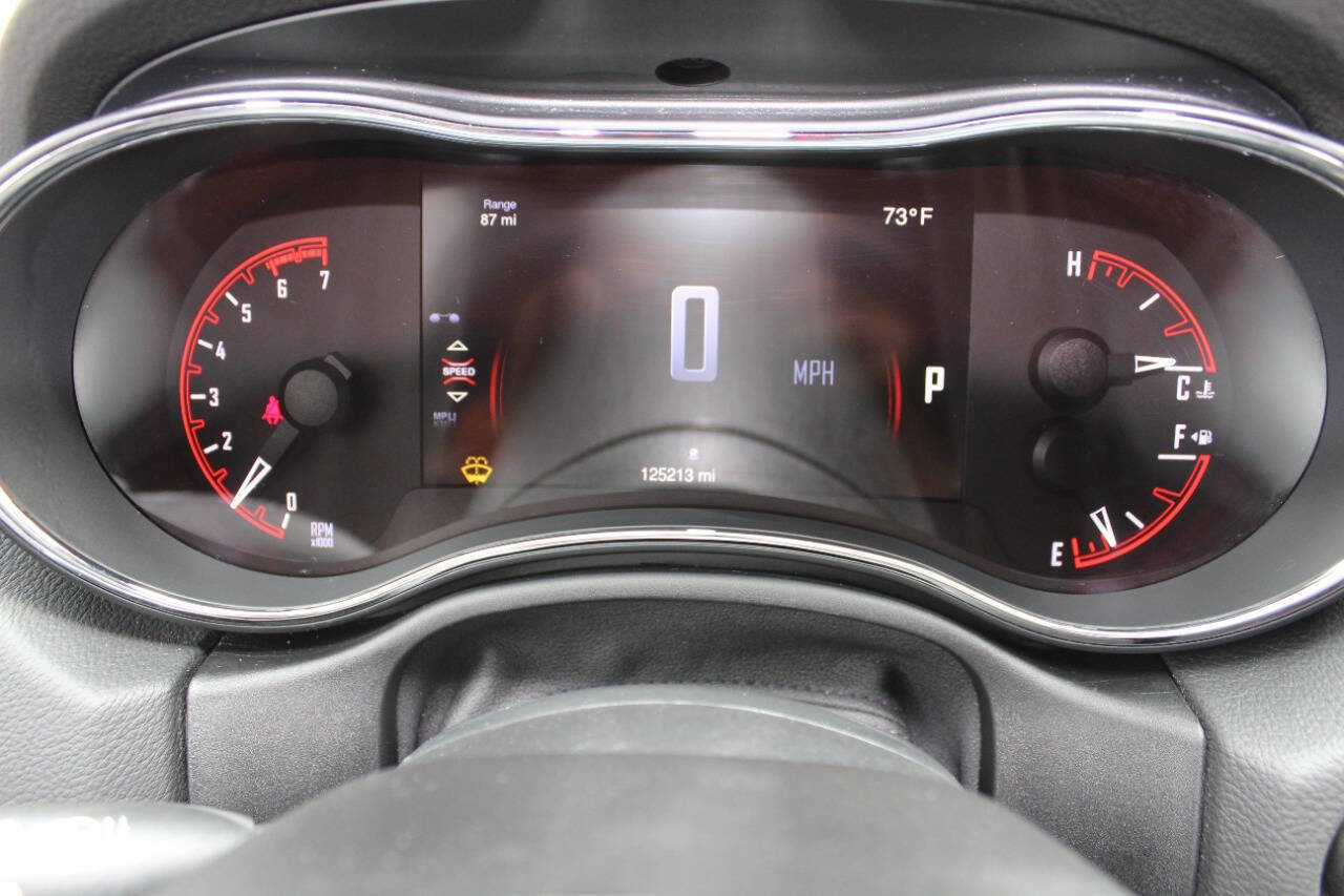 Used 2015 Dodge Durango Citadel w/ Technology Group AWD/4WD image 9