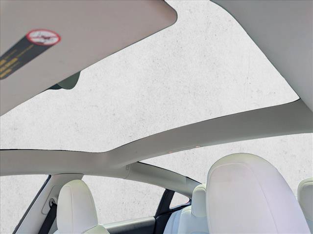 Used 2023 Tesla Model 3 Standard Range RWD image 16