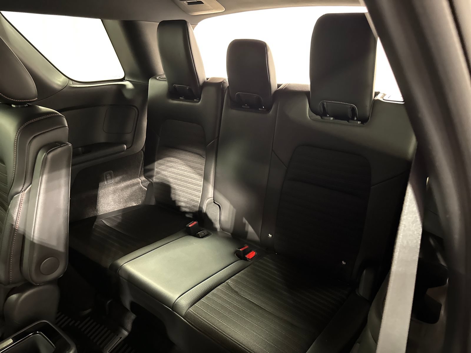 Used 2024 Nissan Pathfinder Rock Creek AWD/4WD image 26