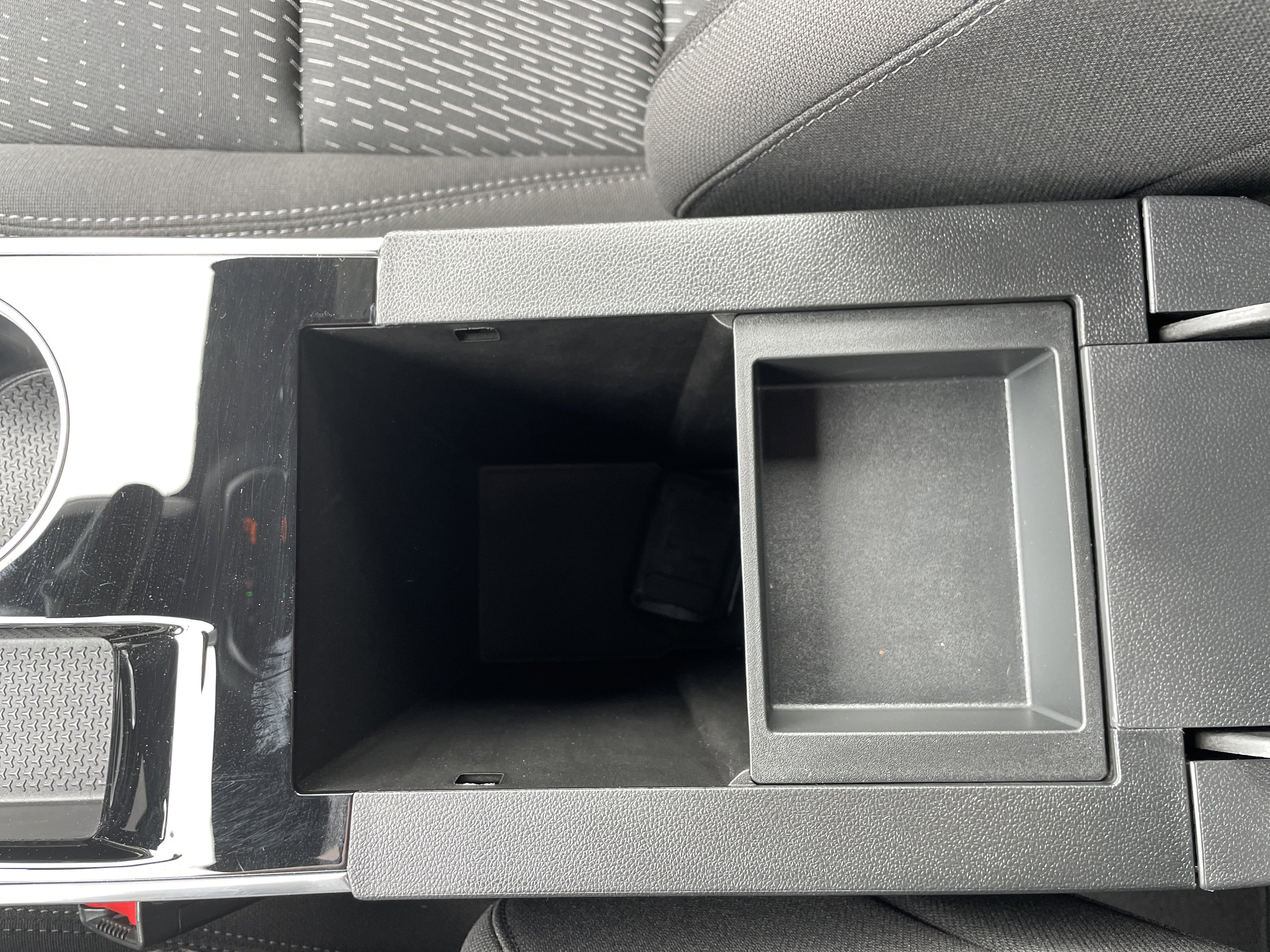 Certified 2026 Chevrolet Equinox LT w/ Midnight Edition FWD image 39
