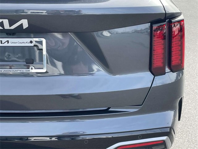 Certified 2023 Kia Sorento S image 16