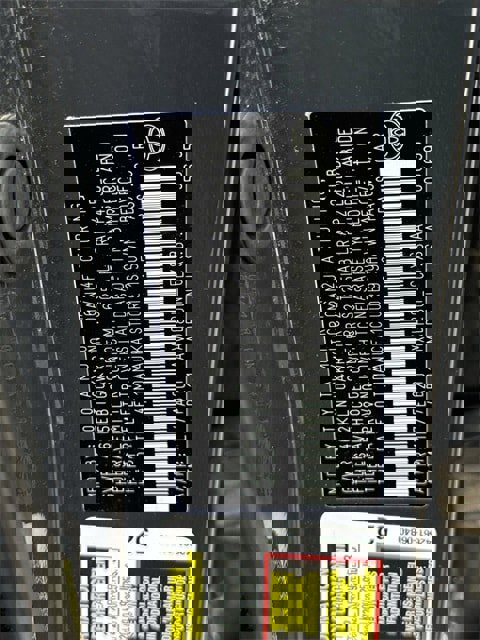 Used 2025 Toyota Camry SE image 34