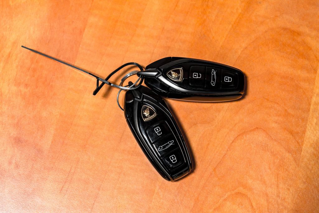 Used 2024 Lamborghini Revuelto AWD/4WD image 56