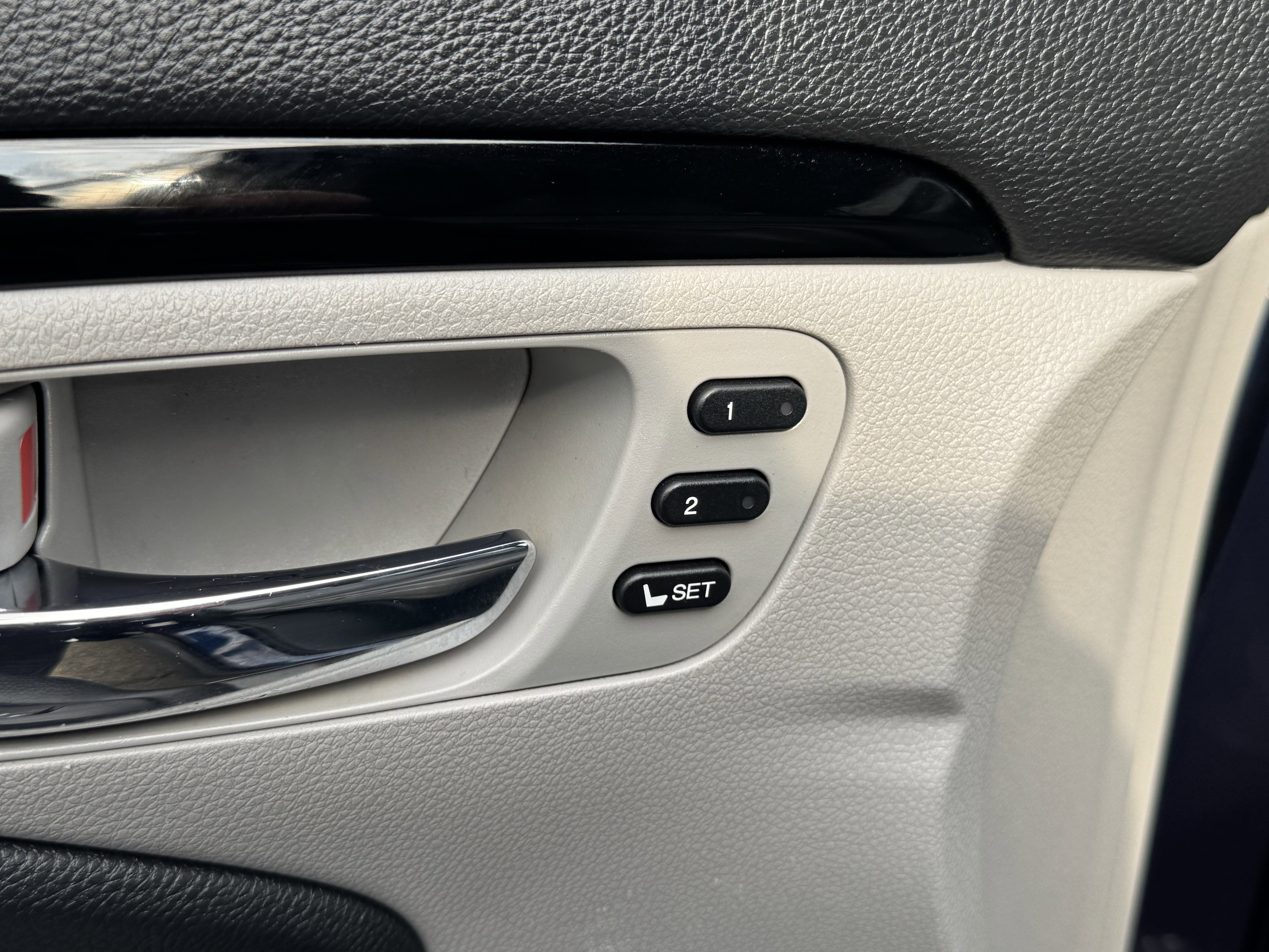 Used 2019 Honda Pilot Elite image 24