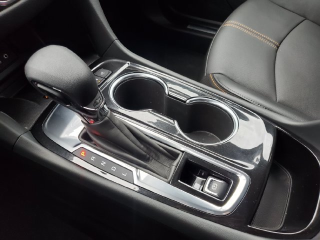 Certified 2024 Chevrolet Equinox Premier FWD image 35
