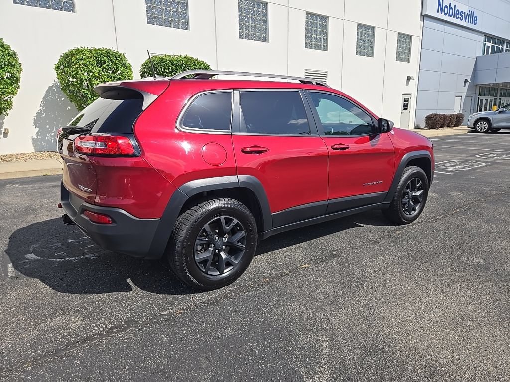 Used 2017 Jeep Cherokee Trailhawk w/ Comfort/Convenience Group AWD/4WD image 8