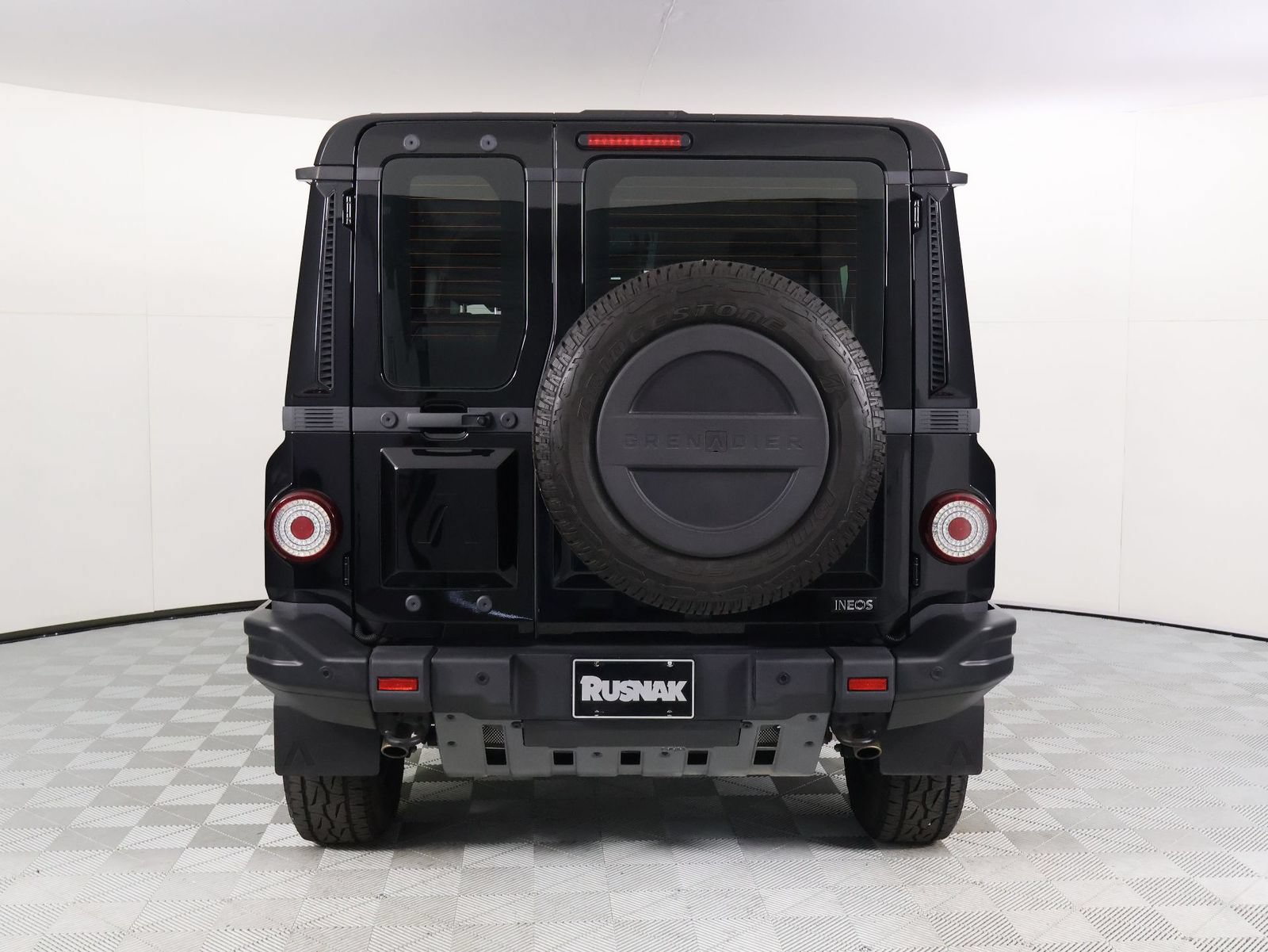 Used 2024 INEOS Grenadier Station Wagon AWD/4WD image 5