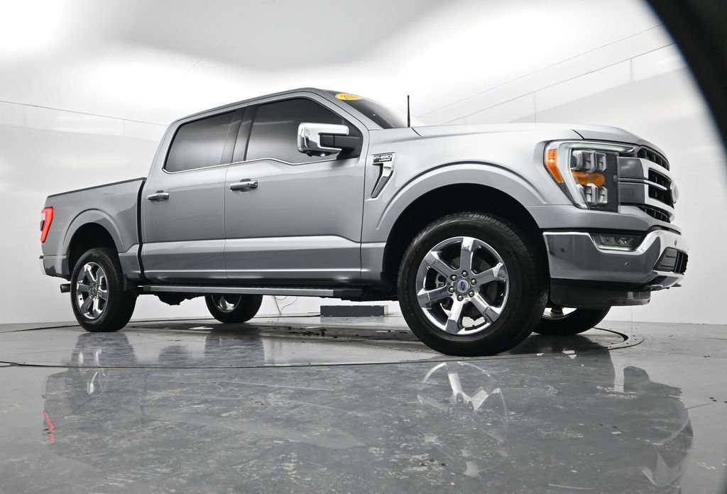 Used 2023 Ford F150 Lariat w/ Max Trailer Tow Package image 33