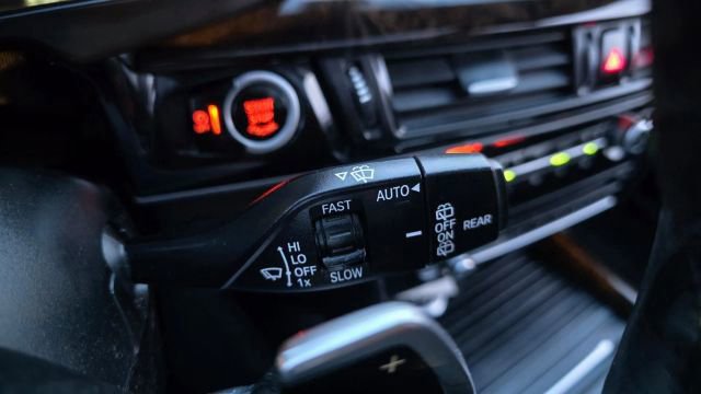 Used 2018 BMW X5 sDrive35i w/ M Sport Package image 24