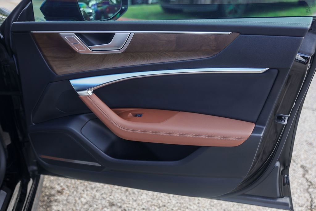 Used 2025 Audi A7 3.0T Premium Plus image 30