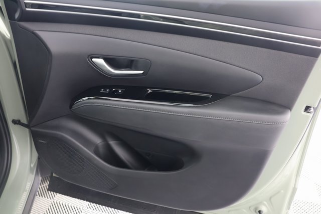 Certified 2024 Hyundai Santa Cruz Limited image 28