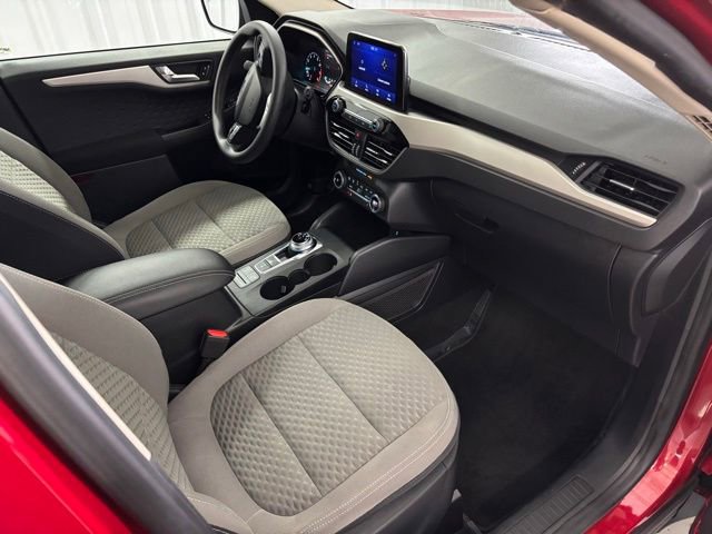 Used 2020 Ford Escape SE image 26