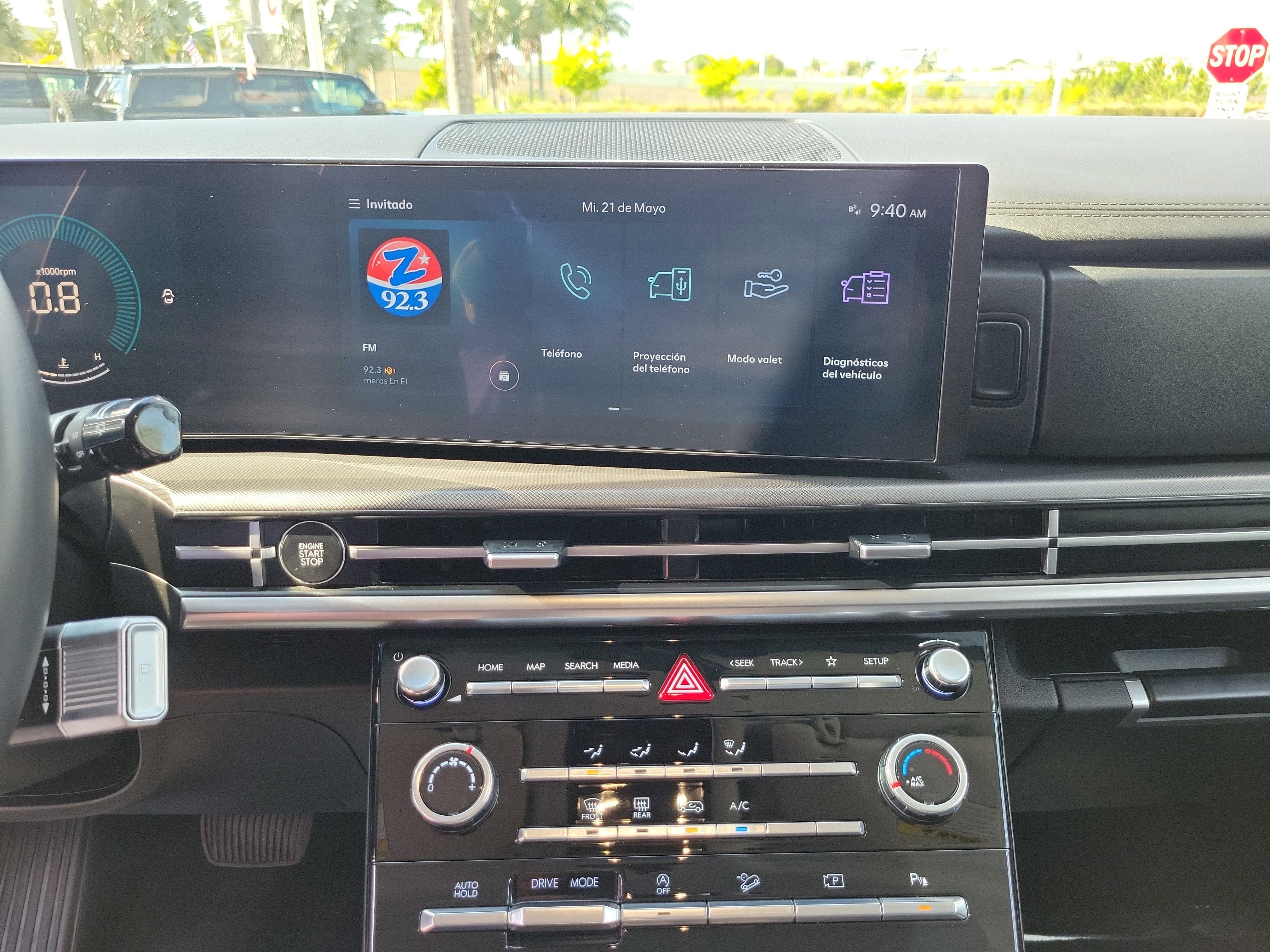 Used 2025 Hyundai Santa Fe SE image 21