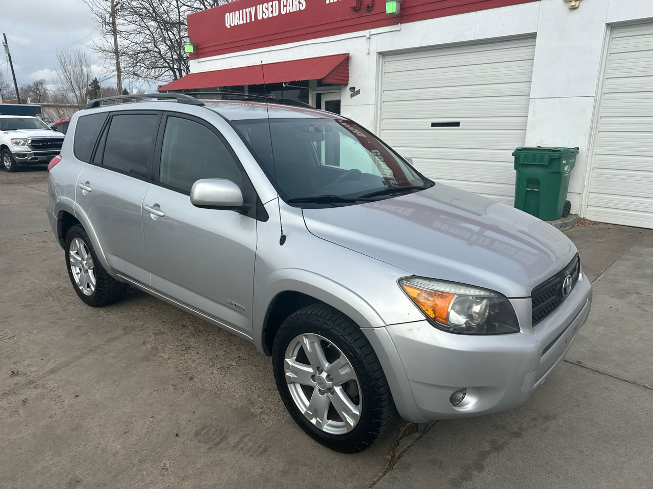 Used 2006 Toyota RAV4 Sport image 3
