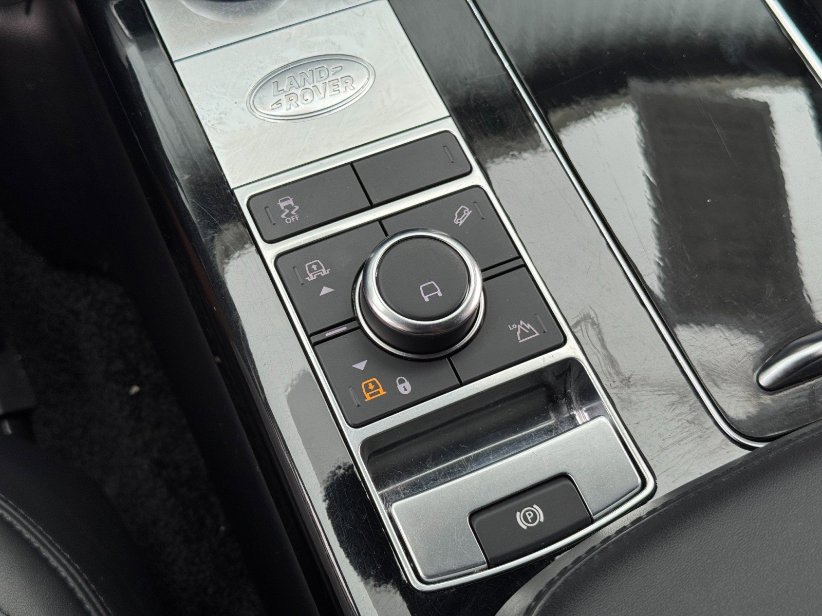 Used 2021 Land Rover Range Rover P525 Westminster Edition image 38