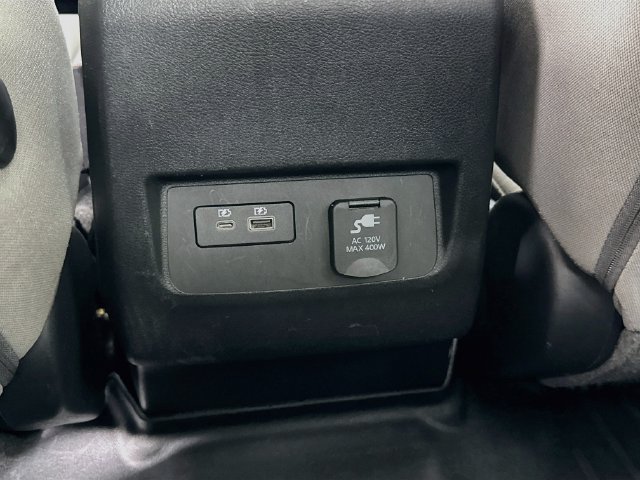 Used 2022 Nissan Frontier SV AWD/4WD image 24