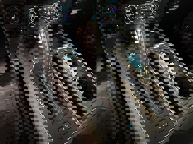 Used 2018 Ford F150 Raptor w/ Equipment Group 802A Luxury image 16