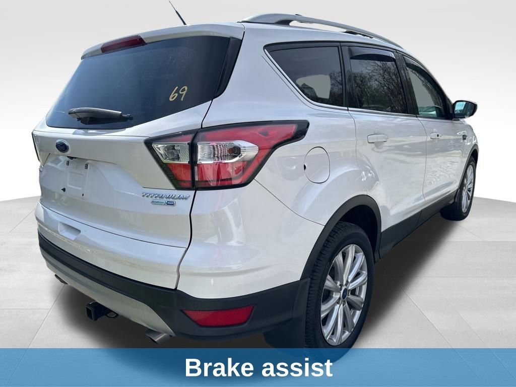 Used 2017 Ford Escape Titanium image 8